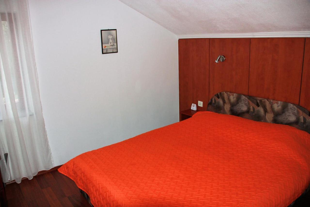 Apartments Zara & Jan Brzac Ngoại thất bức ảnh