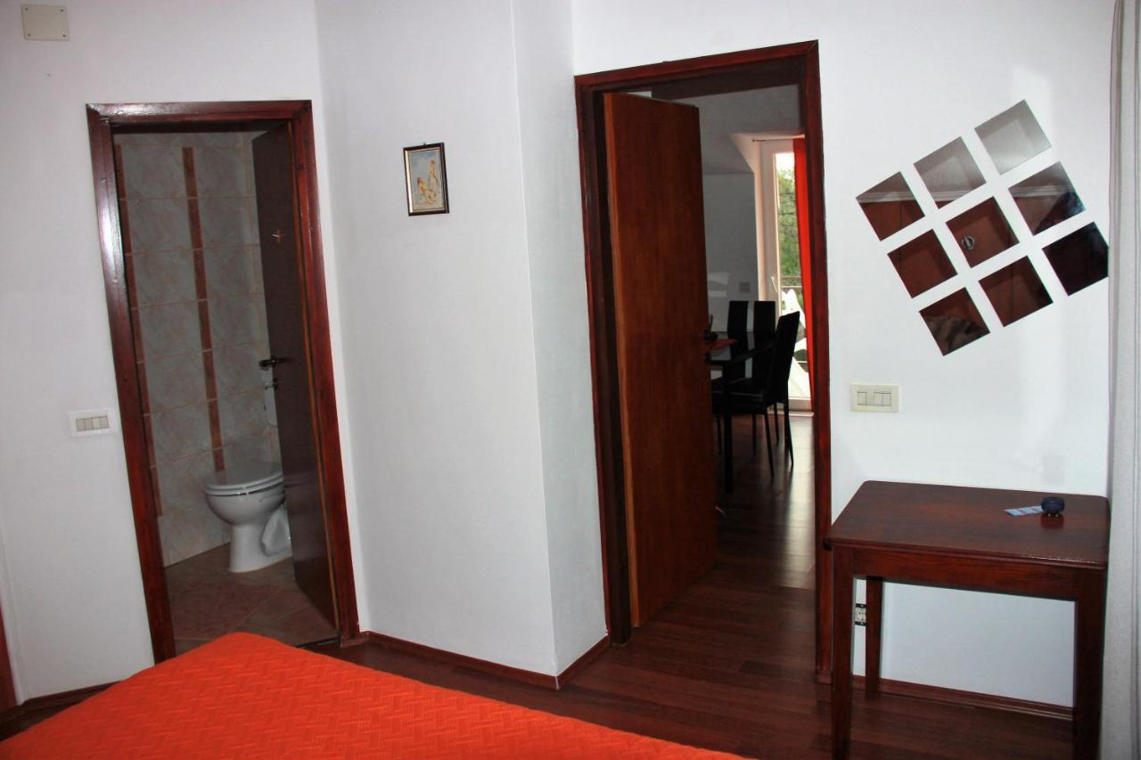 Apartments Zara & Jan Brzac Ngoại thất bức ảnh